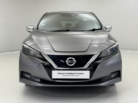NL71XPH Nissan LEAF 110kW N-Connecta 40kWh 5dr Auto Thumbnail #5