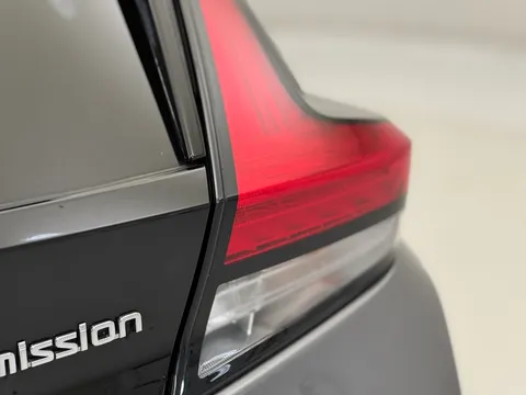 NL71XPH Nissan LEAF 110kW N-Connecta 40kWh 5dr Auto Thumbnail #37