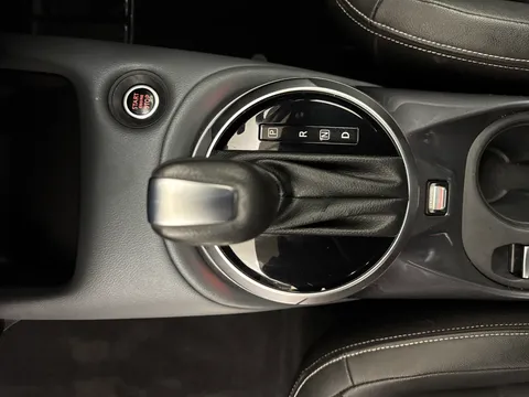 PE70MTX Nissan Juke 1.0 DiG-T Tekna 5dr DCT Thumbnail #16