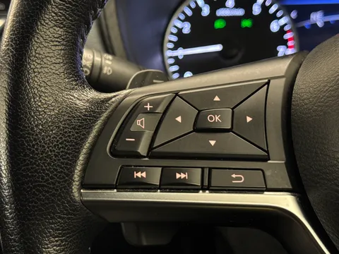 PE70MTX Nissan Juke 1.0 DiG-T Tekna 5dr DCT Thumbnail #21