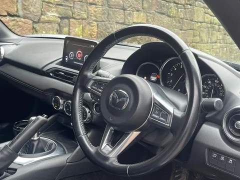 DK70MLY Mazda MX-5 2.0 [184] Sport Tech 2dr Thumbnail #3