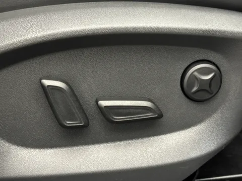 LA74KBO Mg Motor Uk Hs 1.5 T-GDI Trophy 5dr Thumbnail #19