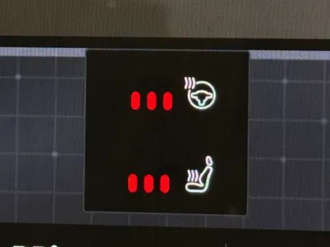 DL23BVJ Volvo XC40 2.0 B4P Ultimate Dark 5dr Auto Thumbnail #27