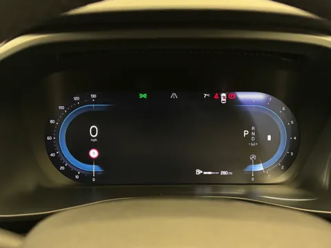 DL23BVJ Volvo XC40 2.0 B4P Ultimate Dark 5dr Auto Thumbnail #28