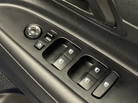 VK73EOS Hyundai Bayon 1.0 TGDi 48V MHEV SE Connect 5dr Thumbnail #18