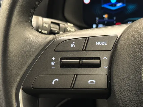 VK73EOS Hyundai Bayon 1.0 TGDi 48V MHEV SE Connect 5dr Thumbnail #20