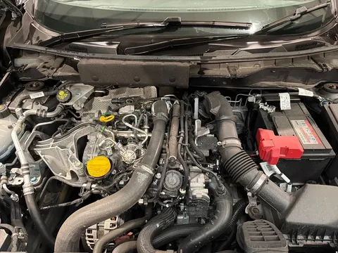 DV74NKD Nissan Juke 1.0 DiG-T N-Connecta 5dr DCT Thumbnail #10