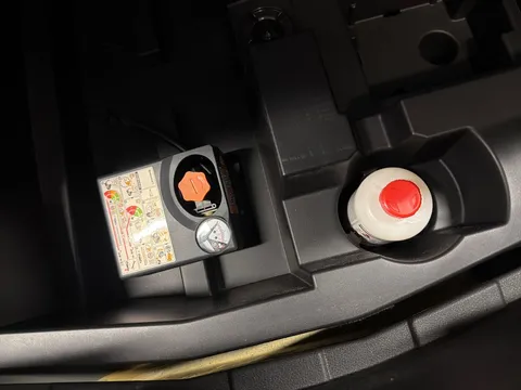 DV74NKD Nissan Juke 1.0 DiG-T N-Connecta 5dr DCT Thumbnail #20