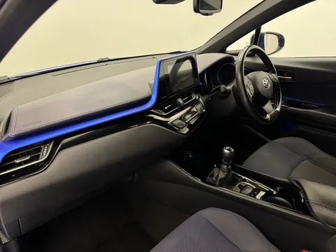 WV67ZZM Toyota C-HR 1.2T Dynamic 5dr Thumbnail #10
