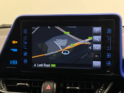 WV67ZZM Toyota C-HR 1.2T Dynamic 5dr Thumbnail #18