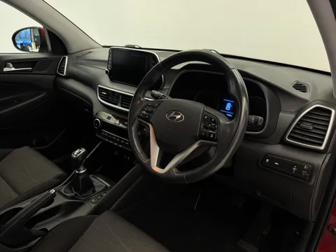 CA19NHG Hyundai Tucson 1.6 GDi SE Nav 5dr 2WD Thumbnail #17