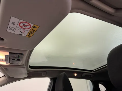 DS72SKD Nissan Qashqai 1.3 DiG-T MH N-Connecta [Glass Roof] 5dr Thumbnail #15
