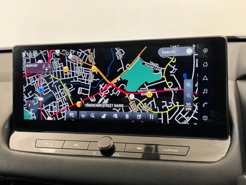 DS72SKD Nissan Qashqai 1.3 DiG-T MH N-Connecta [Glass Roof] 5dr Thumbnail #25
