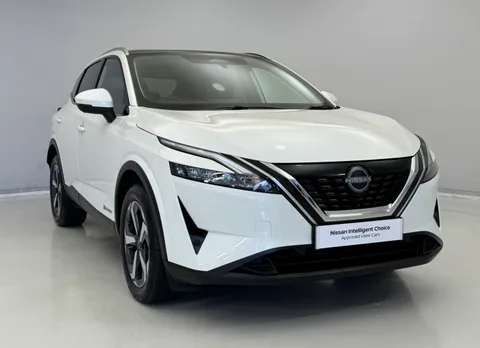 BP72OBE Nissan Qashqai 1.5 E-Power N-Connecta [Glass Roof] 5dr Auto Thumbnail #2