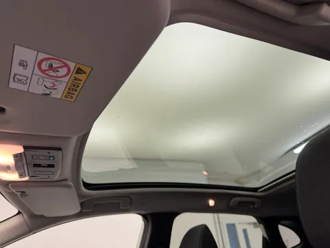 BP72OBE Nissan Qashqai 1.5 E-Power N-Connecta [Glass Roof] 5dr Auto Thumbnail #15