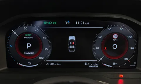 BP72OBE Nissan Qashqai 1.5 E-Power N-Connecta [Glass Roof] 5dr Auto Thumbnail #28