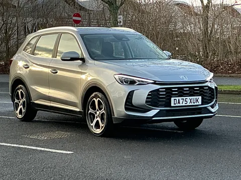 DA75XUK Mg Motor Uk Zs 1.5 Hybrid+ SE 5dr Auto Thumbnail #2