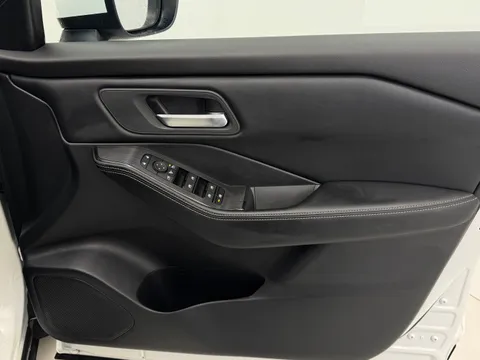 BL25ZGO Nissan X-Trail 1.5 E-Power E-4orce 213 N-Connecta 5dr Auto Thumbnail #18