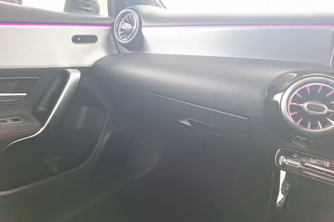 VX69OWB Mercedes-Benz A-Class A200 AMG Line Premium 5dr Thumbnail #21