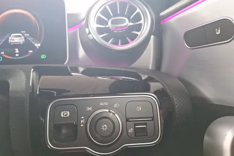 VX69OWB Mercedes-Benz A-Class A200 AMG Line Premium 5dr Thumbnail #22