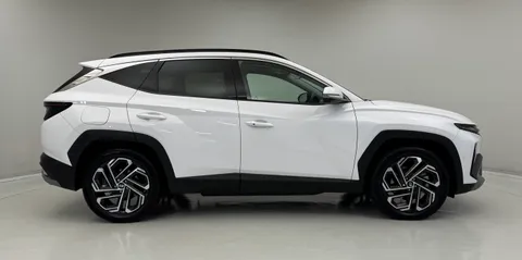 VN74FPJ Hyundai Tucson 1.6T Plug-in Hybrid Ultimate 5dr 4WD Auto Thumbnail #6