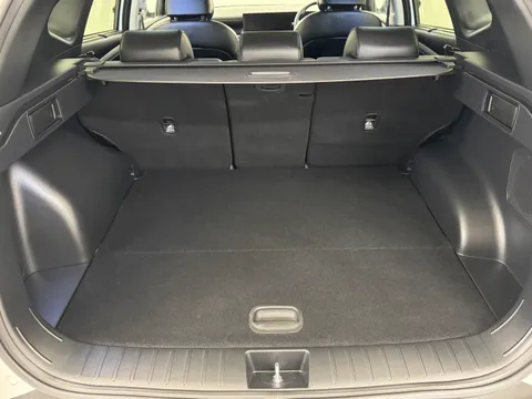 VN74FPJ Hyundai Tucson 1.6T Plug-in Hybrid Ultimate 5dr 4WD Auto Thumbnail #10