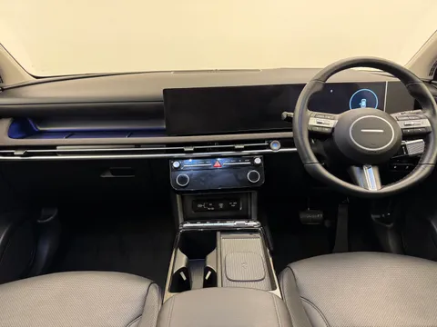 VN74FPJ Hyundai Tucson 1.6T Plug-in Hybrid Ultimate 5dr 4WD Auto Thumbnail #2