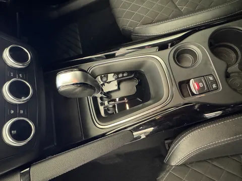 LX70PPK Renault Kadjar 1.3 TCE Iconic 5dr EDC Thumbnail #12