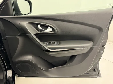 LX70PPK Renault Kadjar 1.3 TCE Iconic 5dr EDC Thumbnail #14