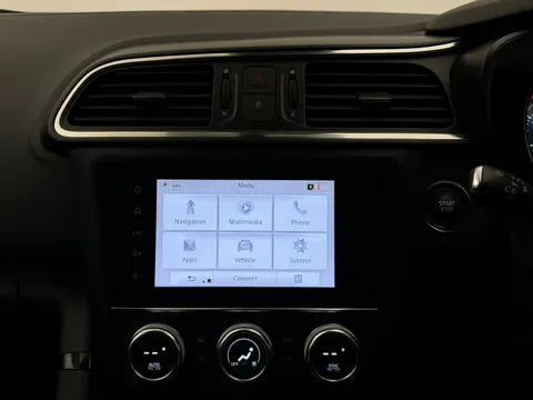 LX70PPK Renault Kadjar 1.3 TCE Iconic 5dr EDC Thumbnail #24