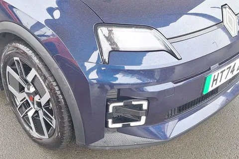 HT74ZTW Renault 5 110kW Techno Comfort Range 52kWh 5dr Auto Thumbnail #24