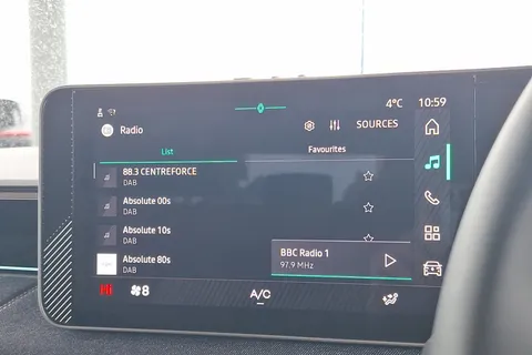 HT74ZTW Renault 5 110kW Techno Comfort Range 52kWh 5dr Auto Thumbnail #39