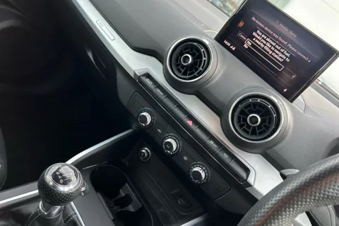 DA19FGX Audi Q2 30 TDI S Line 5dr Thumbnail #13