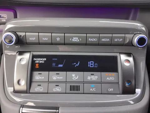 DT25XOW Hyundai Inster 85kW Cross 49kWh 5dr Auto Thumbnail #29