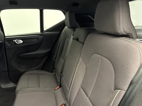 YR72JDJ Volvo XC40 170kW Recharge Plus 69kWh 5dr Auto Thumbnail #11