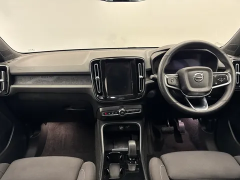 YR72JDJ Volvo XC40 170kW Recharge Plus 69kWh 5dr Auto Thumbnail #12