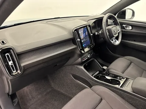 YR72JDJ Volvo XC40 170kW Recharge Plus 69kWh 5dr Auto Thumbnail #13