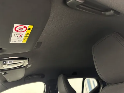 YR72JDJ Volvo XC40 170kW Recharge Plus 69kWh 5dr Auto Thumbnail #14