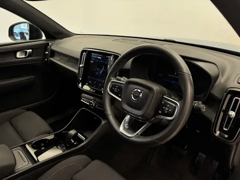 YR72JDJ Volvo XC40 170kW Recharge Plus 69kWh 5dr Auto Thumbnail #21