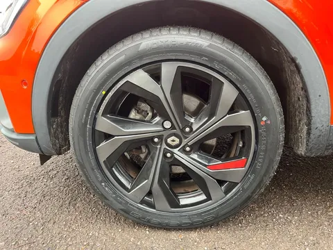 30 of 33 for Renault ARKANA 1.6 E-Tech full hybrid 145 Engineered 5dr Auto