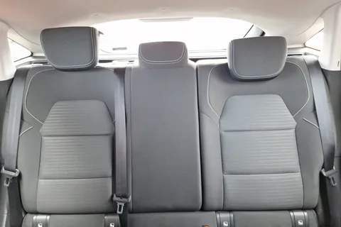 RE22HTO Renault ARKANA 1.6 E-TECH Hybrid 145 Iconic 5dr Auto Thumbnail #10