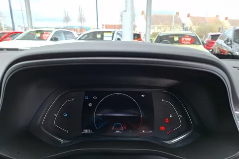 RE22HTO Renault ARKANA 1.6 E-TECH Hybrid 145 Iconic 5dr Auto Thumbnail #11