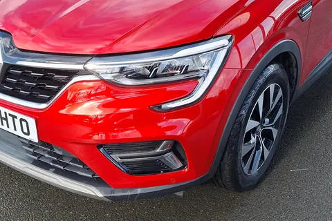 RE22HTO Renault ARKANA 1.6 E-TECH Hybrid 145 Iconic 5dr Auto Thumbnail #14