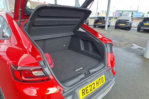 RE22HTO Renault ARKANA 1.6 E-TECH Hybrid 145 Iconic 5dr Auto Thumbnail #17