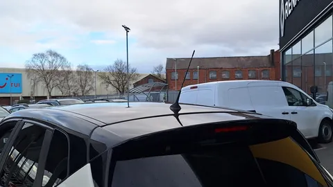 BF68YMM Renault Captur 1.5 dCi 90 Iconic 5dr EDC Thumbnail #11