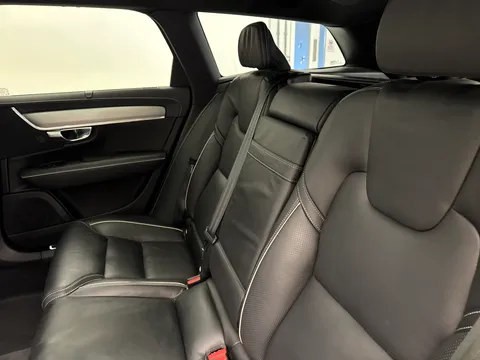 WV71FHW Volvo V90 2.0 B4P R DESIGN 5dr Auto Thumbnail #11
