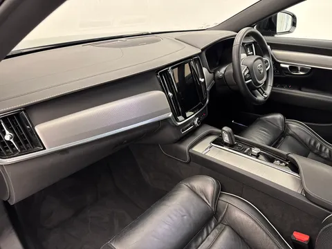 WV71FHW Volvo V90 2.0 B4P R DESIGN 5dr Auto Thumbnail #13
