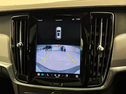 WV71FHW Volvo V90 2.0 B4P R DESIGN 5dr Auto Thumbnail #28