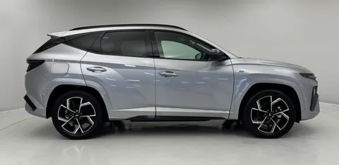 DN75CFX Hyundai Tucson 1.6T Plug-in Hybrid N Line S 5dr Auto Thumbnail #31