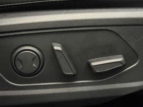 DN75CFX Hyundai Tucson 1.6T Plug-in Hybrid N Line S 5dr Auto Thumbnail #22